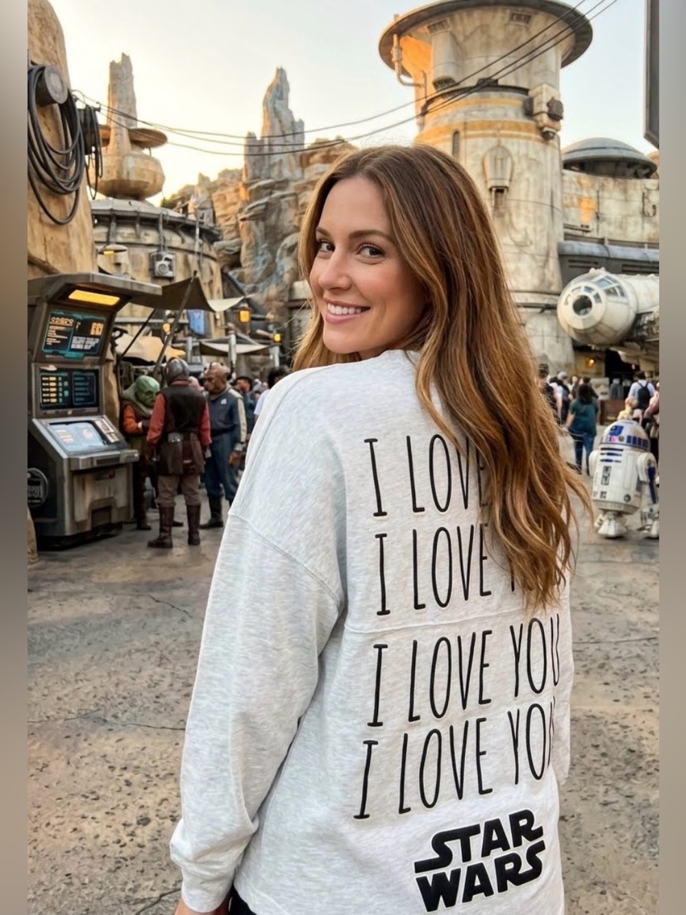 Star Wars Disney Parks Spirit Jersey I Love You Millennium Falcon Heart Grey XS